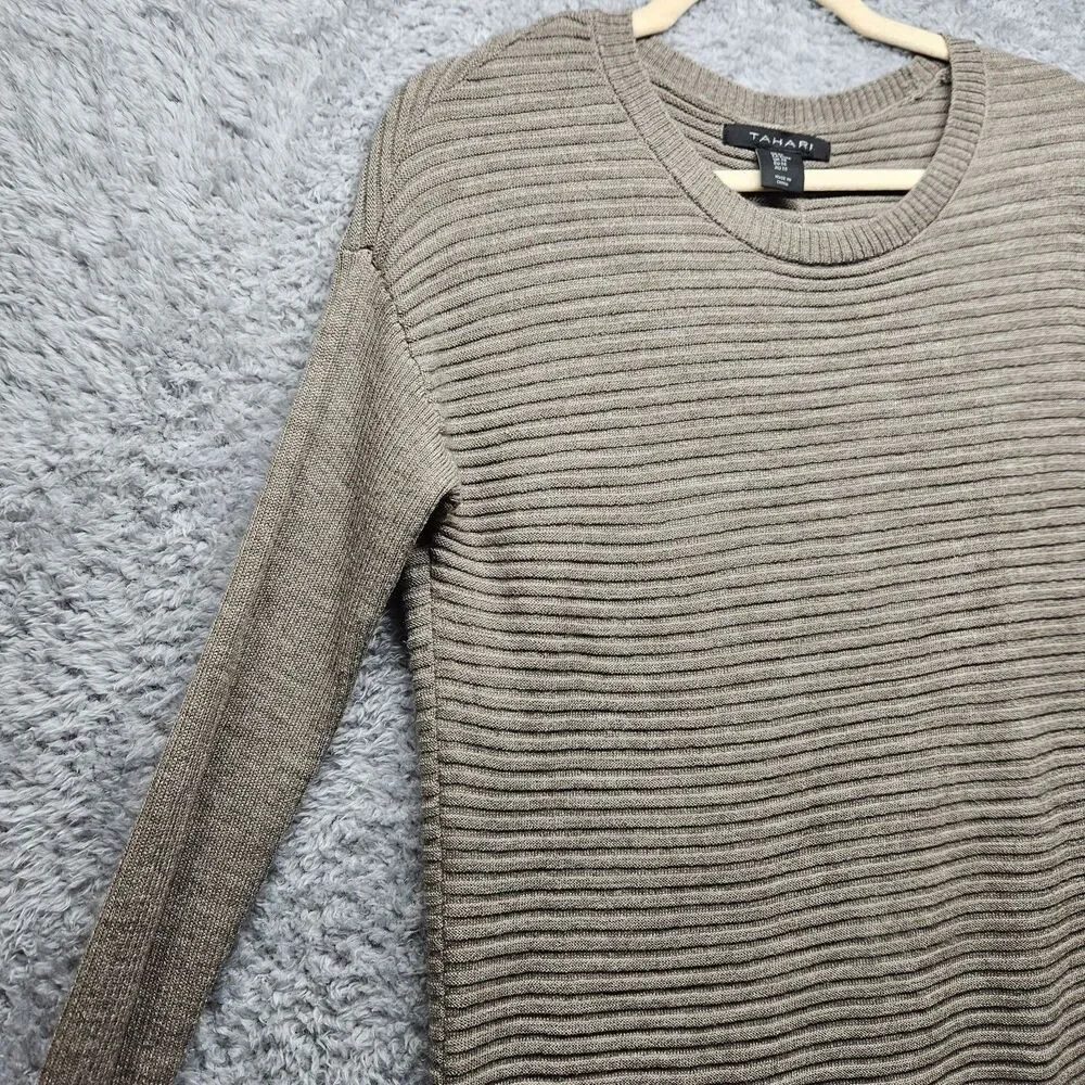 Tahari Womens Brown Ribbed Merino Wool Sweater Button Down Back Size Medium